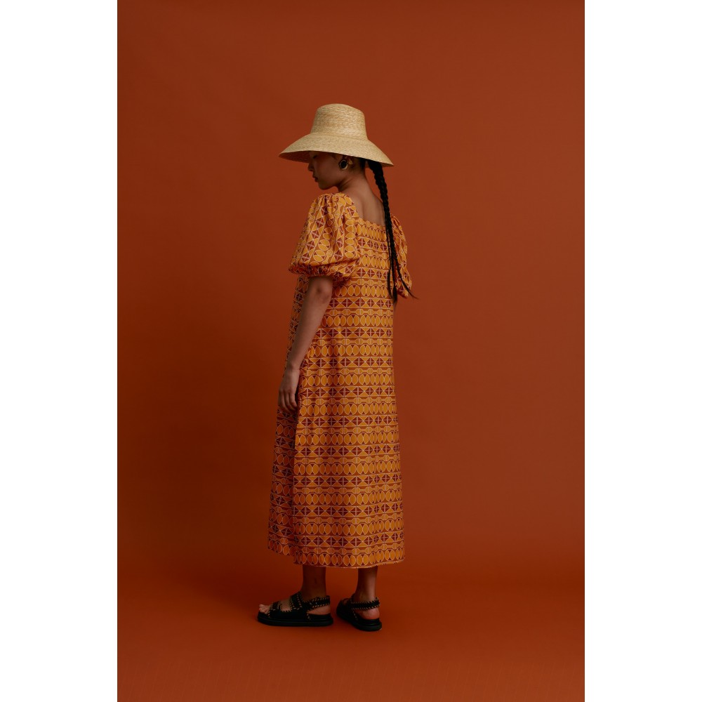 KALAMOTI Maxi Dress (Pyrgousika brown/orange)